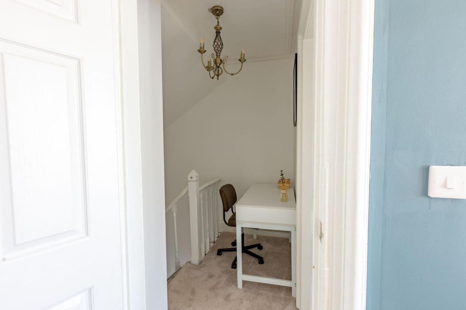 Spacious 3 Bedroom Home In Glasgow - Free Parking Buitenkant foto